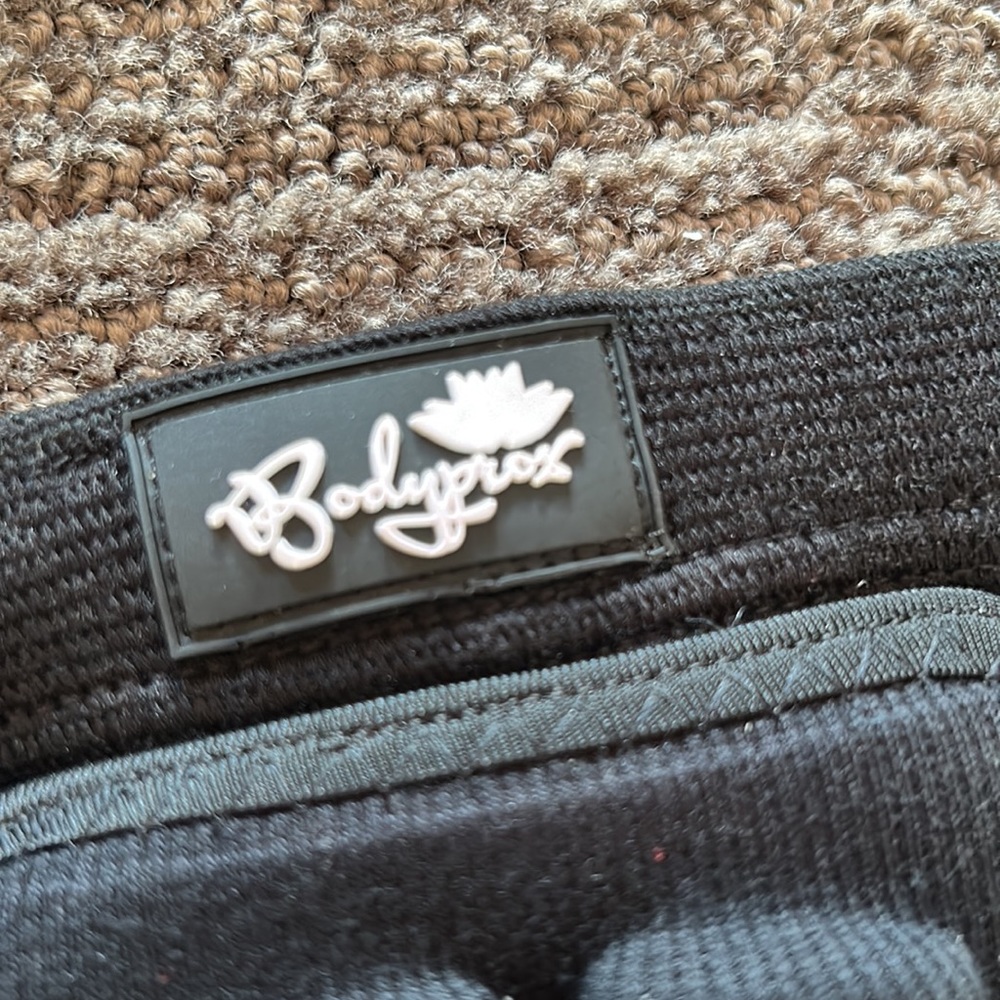 Bodyprox Elbow Protection Pads - Picture 3 of 4